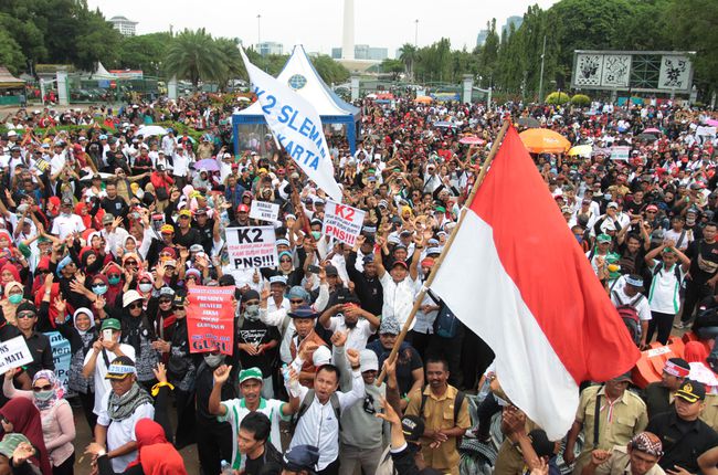 Ribuan Honorer K2 Kepung Istana 2 Hari, Jokowi Maupun Menteri Tak Menanggapi, Apa yang Terjadi?