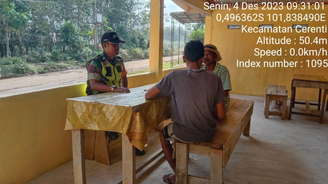 Babinsa Koramil 06/Cerenti Kodim 0302/Inhu Gelar Komsos Di Desa Tanjung Medan Merupakan Desa Kampung Pancasila