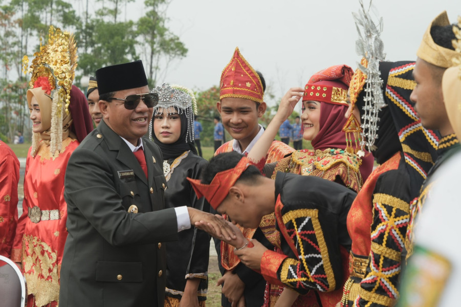 Jadi Irup Peringatan Hari Sumpah Pemuda,  Bupati  Ajak Generasi Muda Kolaborasi Bangun Kuansing
