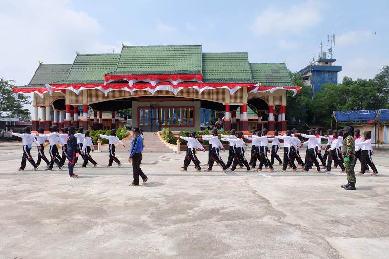 Jelang Peringatan Hari Kemerdekaan ke-73 RI, Paskibra Kabupaten Inhil Giat Berlatih