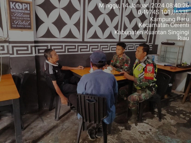 Kopda Muhamad Soleh Babinsa Koramil 06/Cerenti Kodim 0302/ Inhu Komsos