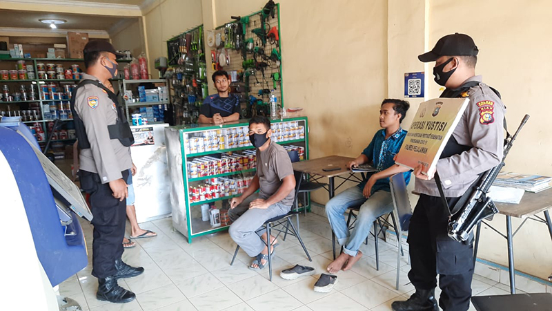 Jelang Tahun Baru, Polsek Ukui Gelar Operasi Yistisi dan Masih Temukan Warga Tidak Patuhi Prokes