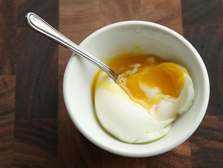 Setelah Tahu Fakta Tentang Telur Setengah Matang Ini, Anda Masih Mau Makan?