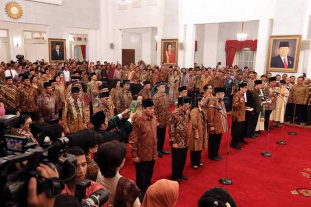 MPR Tagih Janji Jokowi Pilih Menteri Profesional