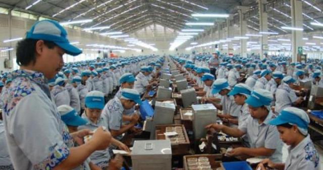 Jumlah Pabrik Rokok di Indonesia Menurun Drastis, Ini Penyebabnya