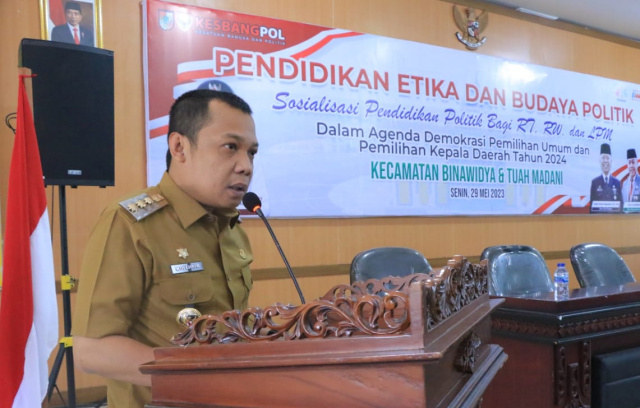 Pj Wali Kota Muflihun Buka Sosialisasi Etika dan Budaya Politik di Dua Kecamatan