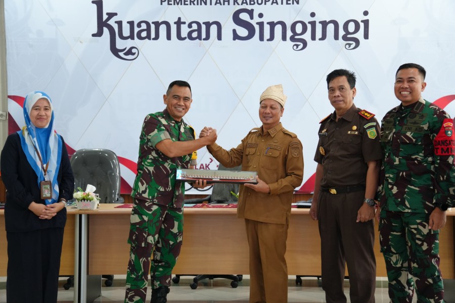 Perkuat Sinergi Pembangunan, Wabup Sambut Tim WASEV TMMD KE-127 Kodim 0302/Indragiri Hulu