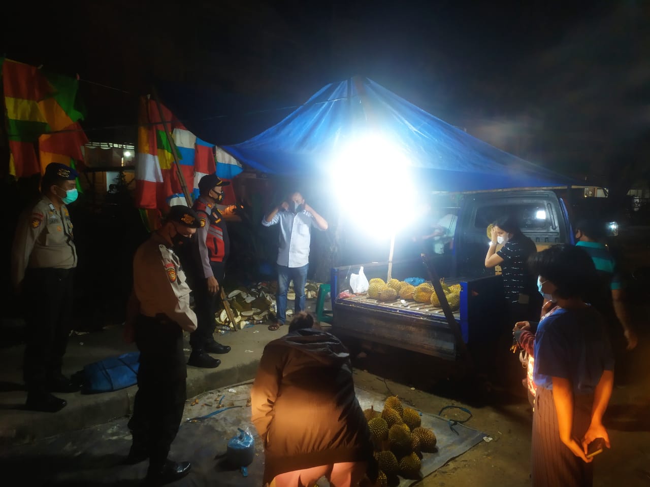 Disiplinkan Prokes Selama AKB, Polsek Pangkalan Kerinci Giat Yustisi di Wilkum