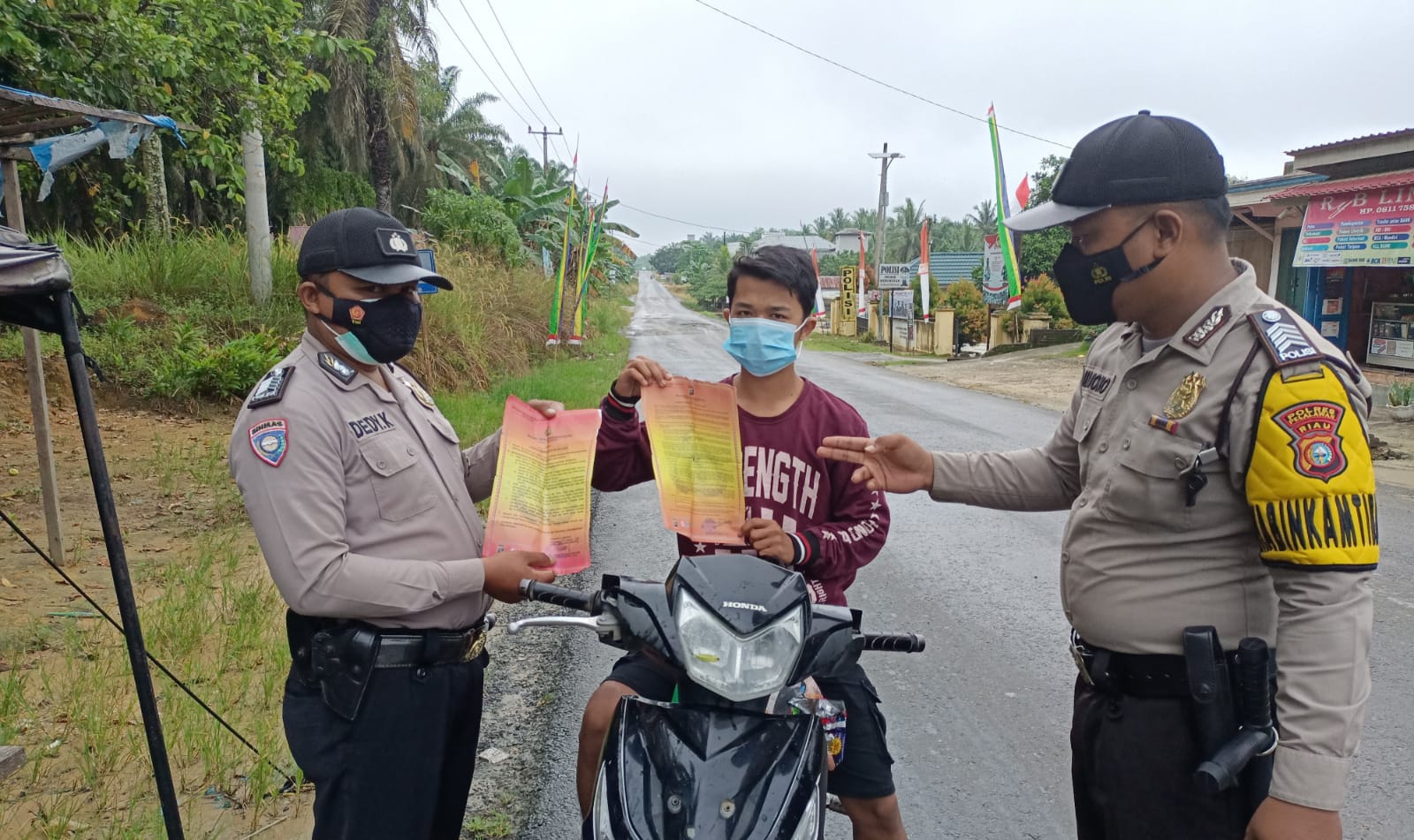 Antisipasi Karhutla, Polsek Kerumutan Sosialisasikan Maklumat Kapolda Riau