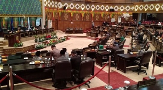 Yaelah... 35 Anggota DPRD Riau Absen Saat Masa Sidang III Tahun 2018