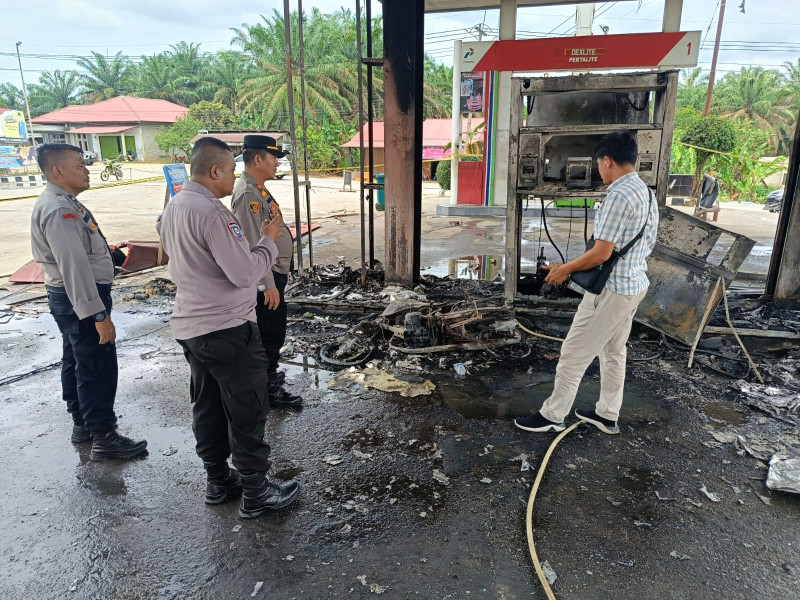 Motor Masih Hidup Saat Isi BBM, SPBU di Rokan Hulu Ludes Terbakar