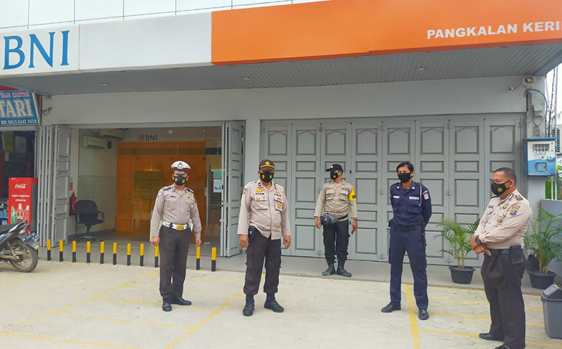 Patroli C3, Polsek Pangkalan Kerinci Imbau Warga Waspadai Tindakan Kriminal