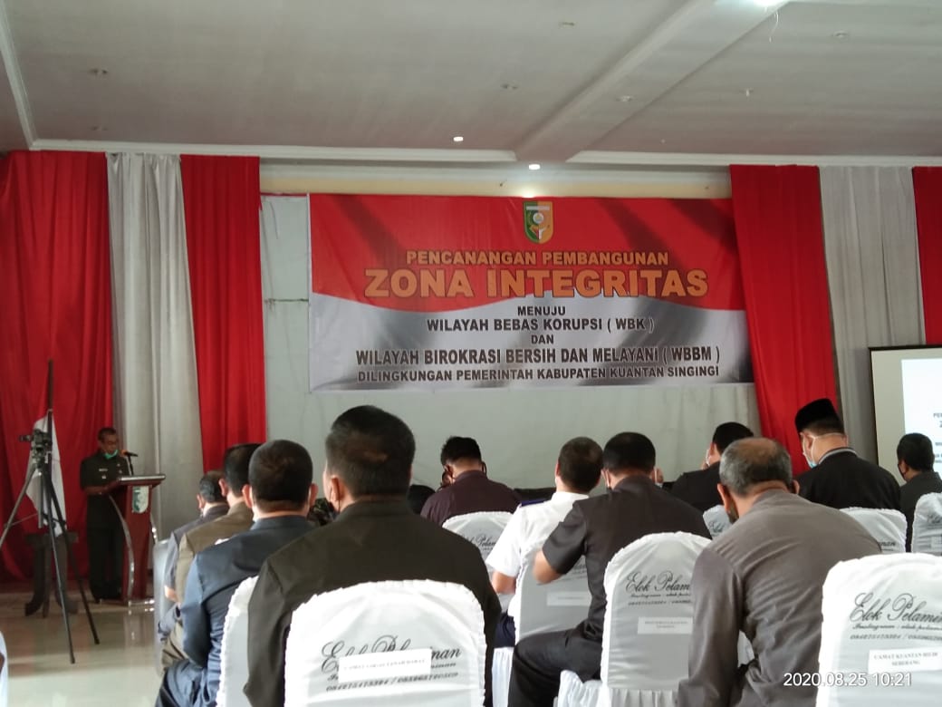 H. Mursini. Mengajak Masyarakat Bersinergi Dalam Mewujudkan Pembangunan Zona Integritas Menuju Wilayah Bebas Korupsi Dan Wilayah Birokrasi Bersih Dan Melayani
