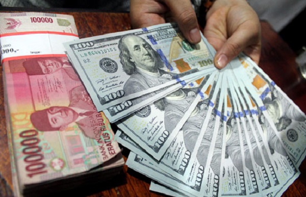 Dollar AS Sentuh Rp15.200, DPR Ingatkan Sri Mulyani Jangan Salahkan Faktor Eksternal Terus