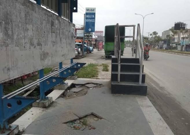 Halte Trans Metro Pekanbaru Rusak Parah, Korban Vandalisme dan Pencurian