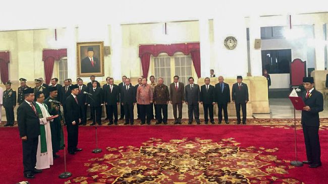 Jokowi Lantik Ignasius Jonan jadi Menteri ESDM, Arcandra Tahar jadi Wakil