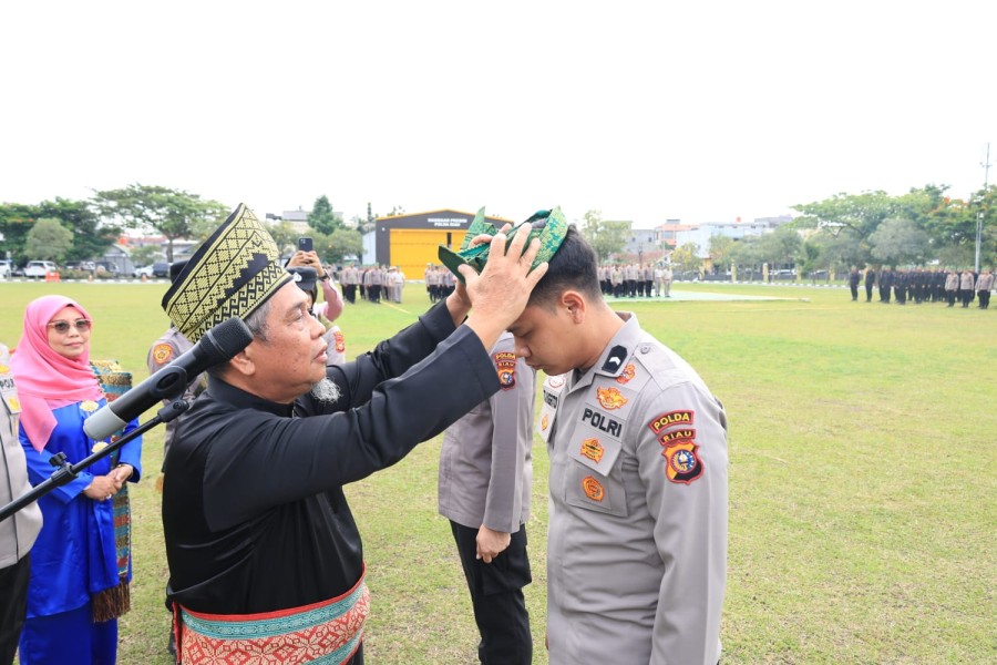 Tanjak Jadi Simbol Kehormatan, LAMR Nilai Polda Riau Telah Mengangkat Martabat Melayu