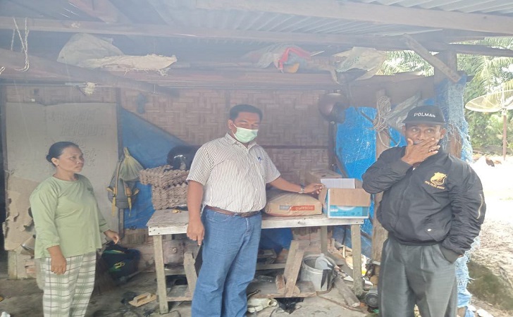 Warga Bathin Solapan Bengkalis Temukan Bayi dalam Kardus di Kandang Ayam