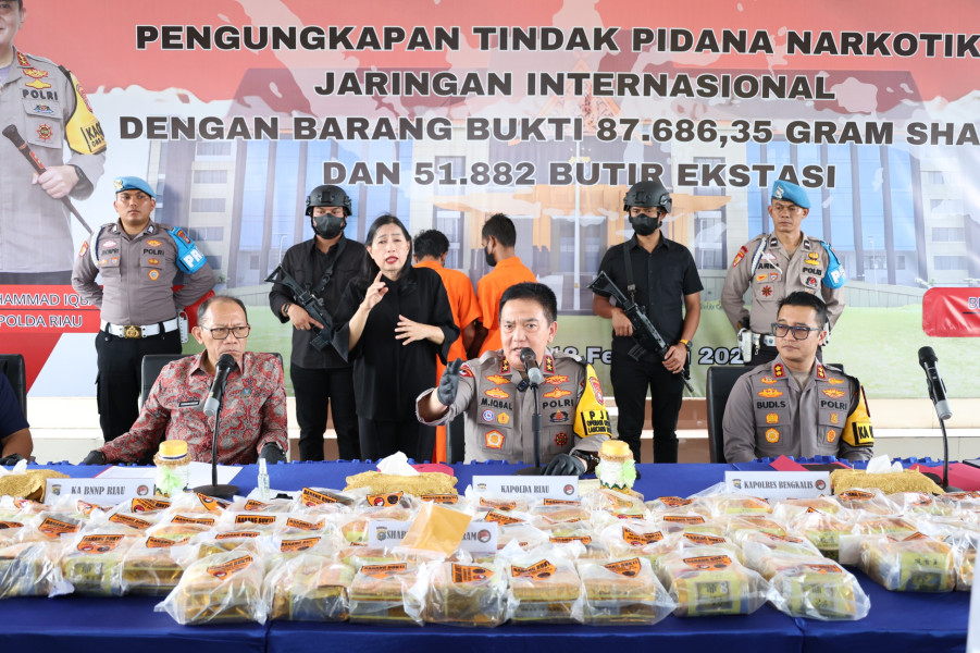 87 Kg Sabu dan 51 Ribu Ekstasi Diamankan, Polda Riau Ungkap Jaringan Narkoba Internasional
