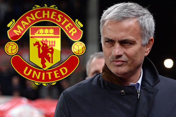 Mourinho Resmi Tangani Manchester United