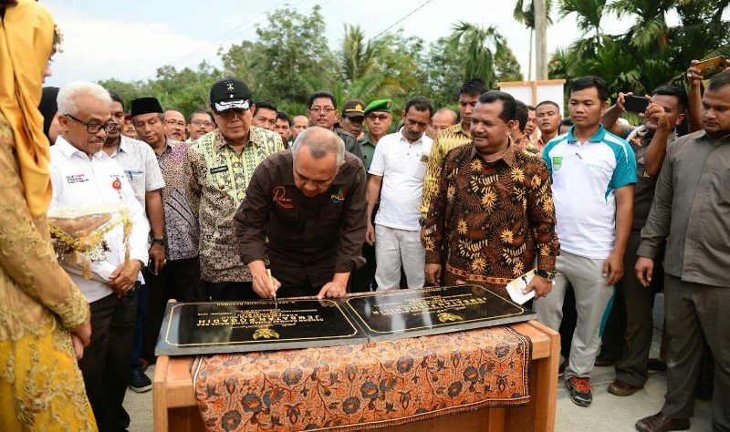 Gubernur Riau Resmikan 4 Jembatan di Kecamatan Rokan IV Koto