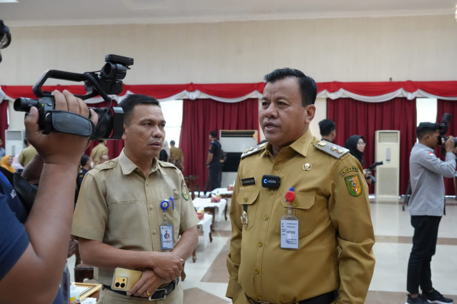 Plt Bupati Puji Kadis Sosial PMD,   Penasehat Ahli Apresiasi Langkah Cermat Suhardiman