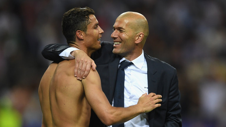 Penyesalan Zidane Terhadap Ronaldo: Perbedaan Generasi