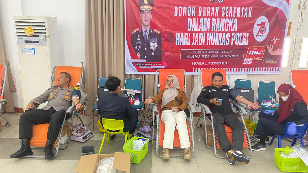 Polda Riau Gelar Donor Darah Massal Rayakan HUT ke-73 Div Humas Polri