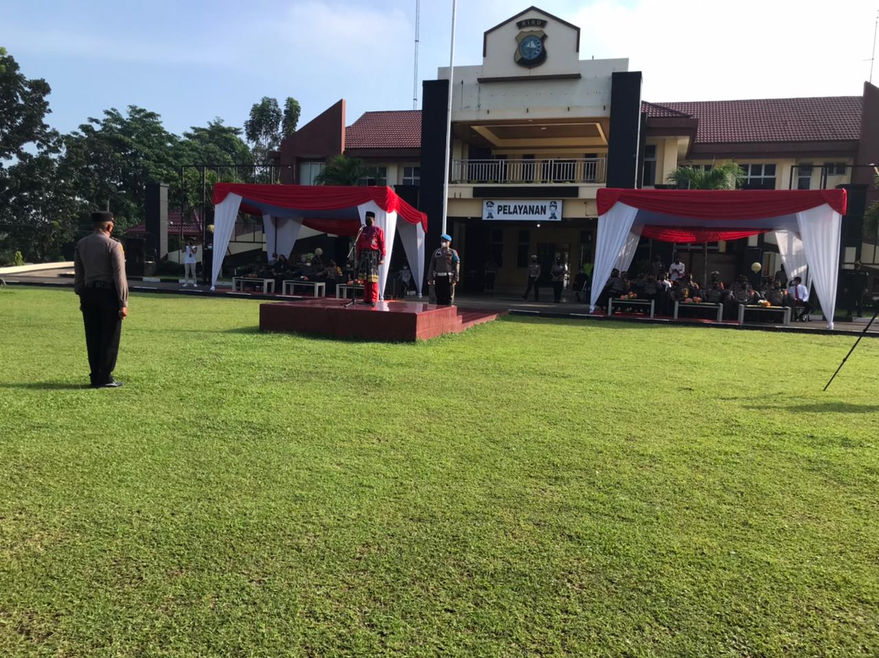 Polres Kuansing Apel Gelar Pasukan Ops Ketupat Lancang Kuning Tahun 2022 di Lapangan Apel Mapolres Kuansing 