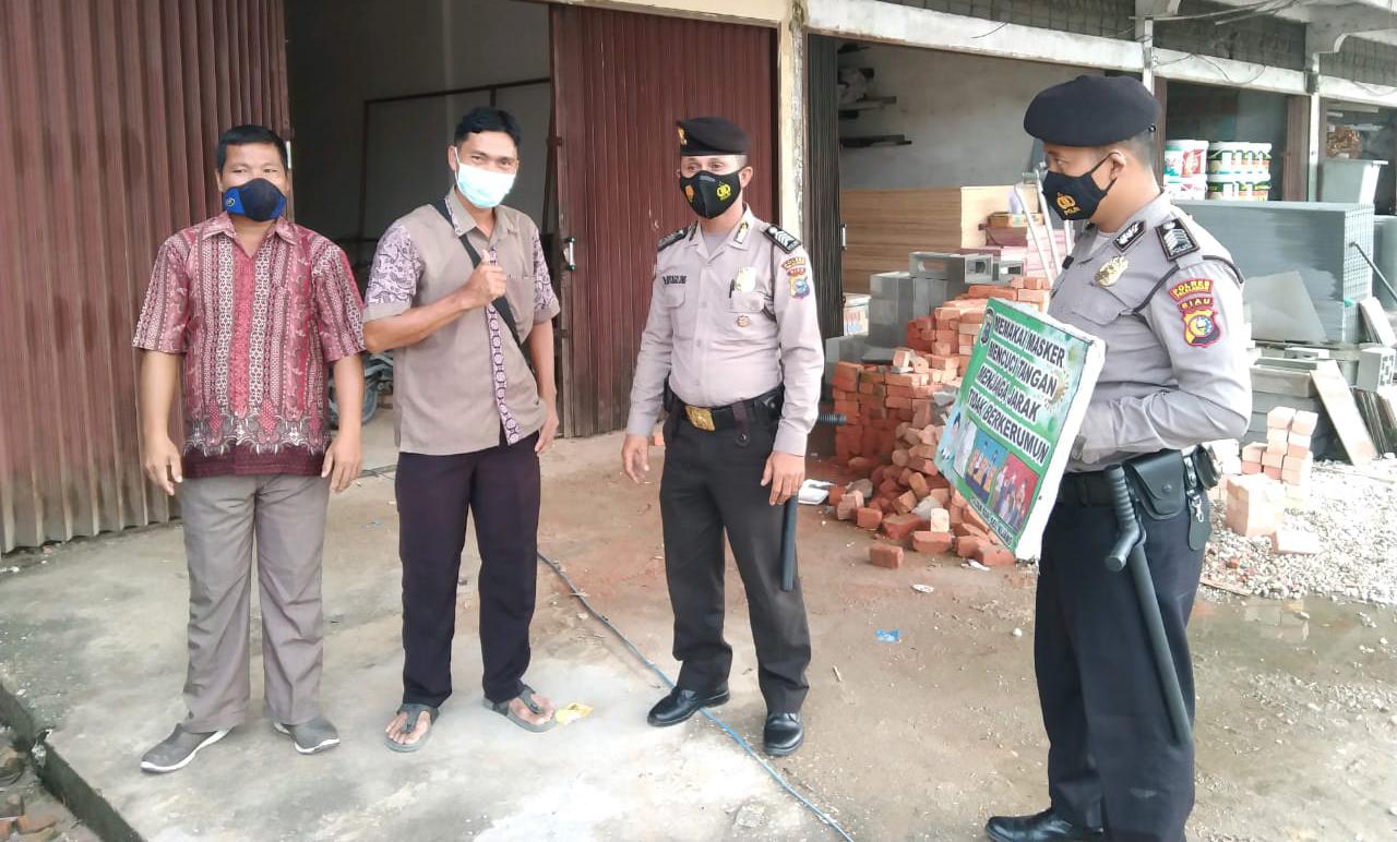 Minimalisir Penularan Covid-19, Polsek Bandar Sei Kijang Terus Imbau Masyarakat Terapkan Prokes