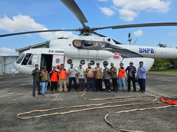 Enam Helikopter Siaga Tanggulangi Karhutla di Riau