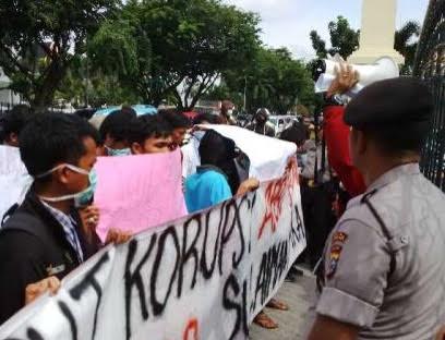 Usut Tuntas Dugaan Korupsi APBD Bengkalis, Amputasi Datangi Mapolda Riau