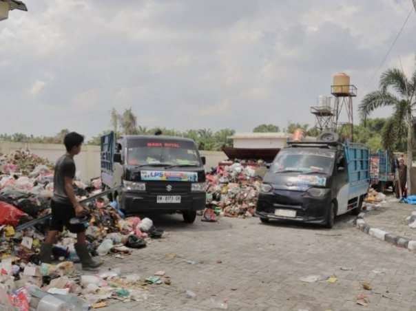 LPS Angkut Sampah di Pekanbaru Dua Hari Sekali, DLHK Buka Layanan Pengaduan