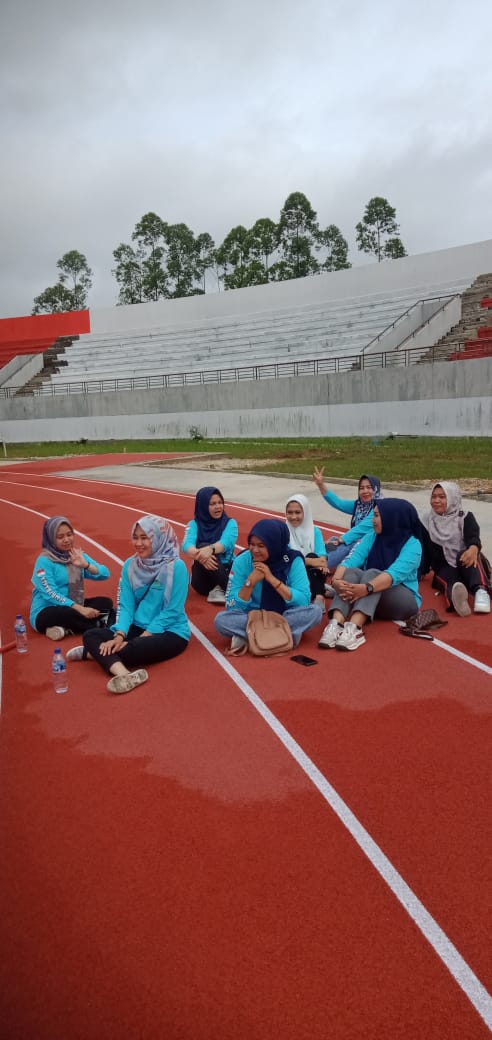 Jelang Pembukaan Porprov, ASN Kuansing Goro Bersihkan Sport Center 