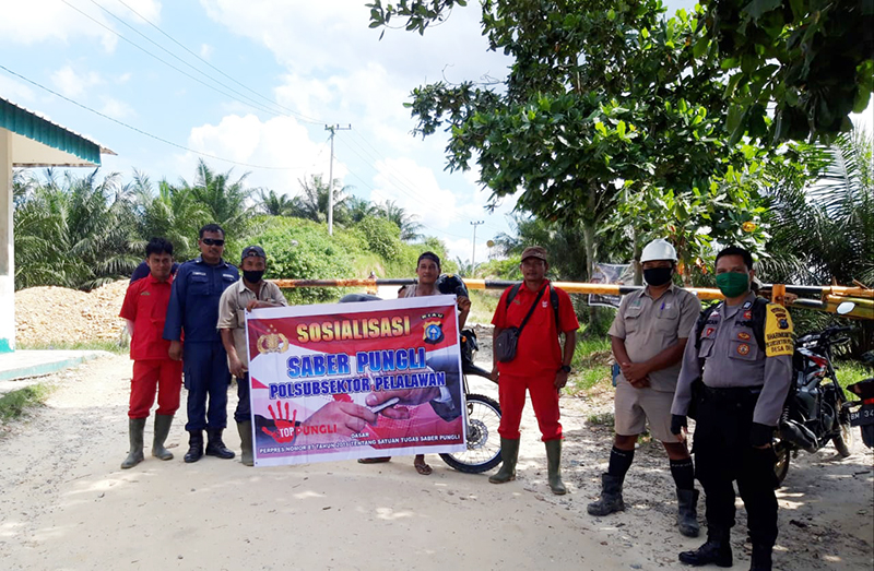 Polsubsektor Pelalawan Sosialisasi Saber Pungli di Desa Delik