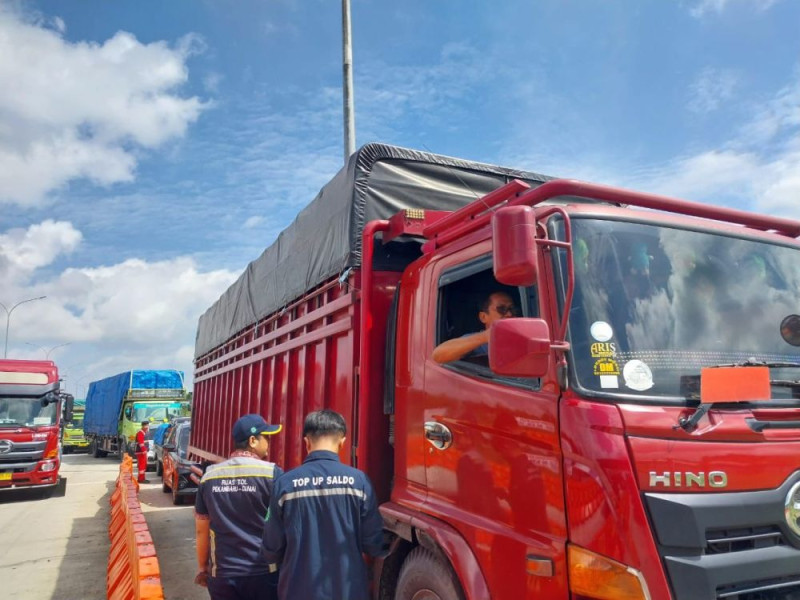 Peningkatan Lalu Lintas di Jalan Tol Trans Sumatera Selama Libur Nataru, Hutama Karya Siapkan Layanan Optimal