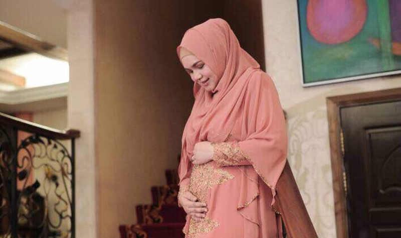 Selamat! Setelah 11 Tahun Menikah Akhirnya Siti Nurhaliza Hamil Anak Pertama