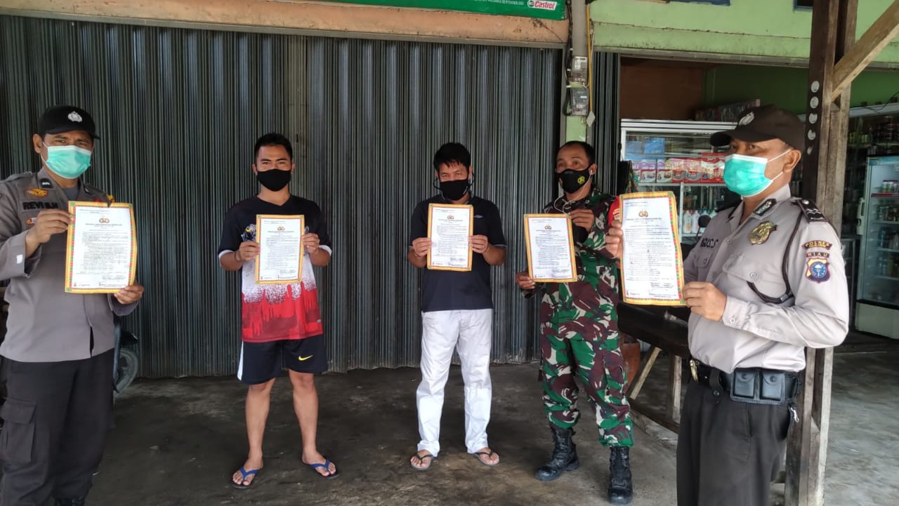 Bersama Koramil 03 Bunut, Polisi Setempat Lakukan Patroli Karhutla