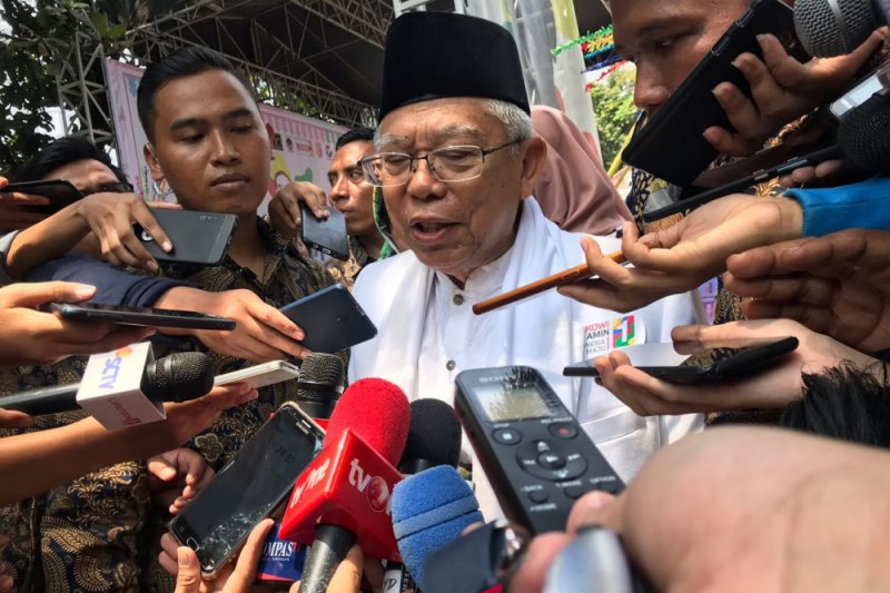 Jawab Tuduhan Joget Dangdut, KH Ma’ruf Amin: Mungkin Matanya Rabun