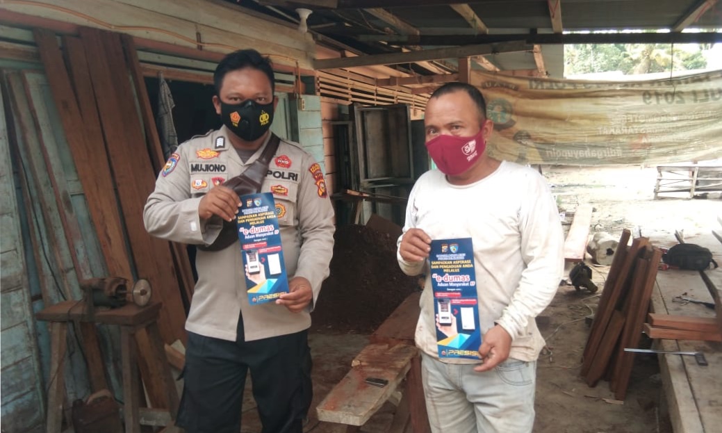 Polsek Kerumutan Sosialisasikan Aplikasi e-Dumas Kepada Warga