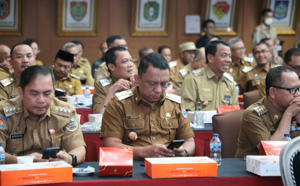 Bahas Implementasi Kebijakan Strategis di Daerah, Pj Wali Kota Ikuti Rakor dengan Mendagri