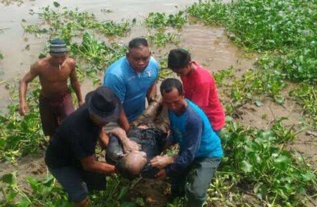 Warga Tempuling Temukan Mayat Mengapung di Sungai Indragiri