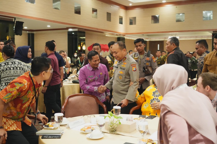 Wabup Kuansing Hadiri Lokakarya dan Dialog Multipihak GREEN for Riau Initiative