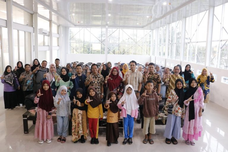 Dispusip Gelar Teknikal Meeting Bersama Orangtua dan Guru Pendamping Untuk Persiapkan Peserta Lomba Puisi