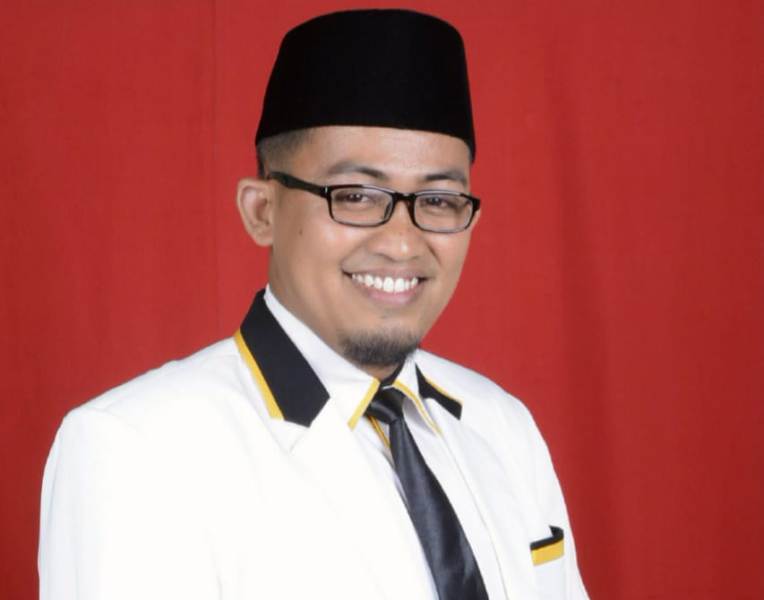 Profil Singkat Syafril ST, Da'i yang Sukses Jadi Ketua Badan Kehormatan DPRD Kuansing