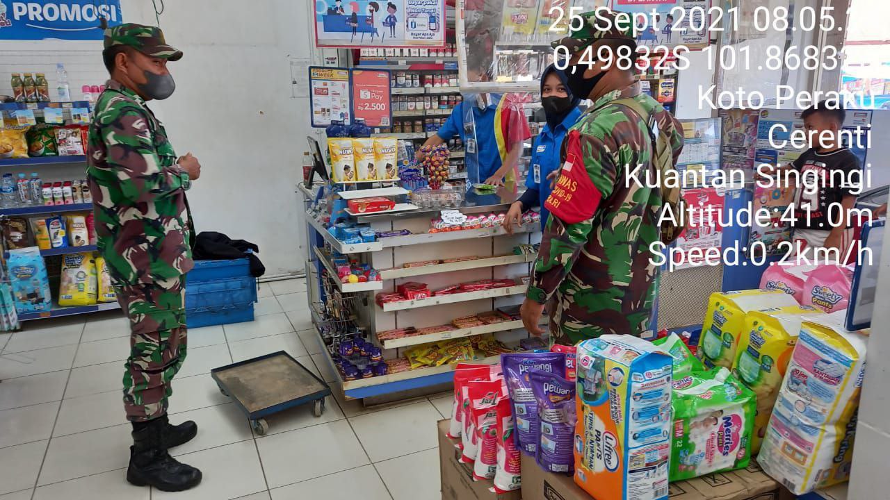 Serda SP Nasution Babinsa Koramil 06/Cerenti Dim 0302/Inhu Terus Sosialisasikan Kepada Warga Binaan Tentang Patuhi Prokes Covid-19