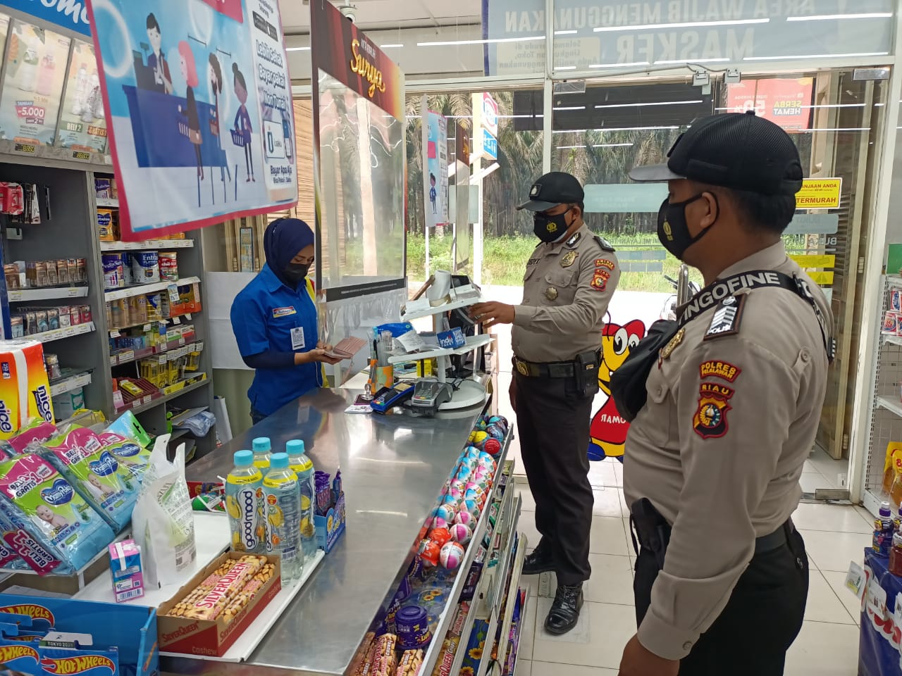 Giat Preventif, Polsek Kerumutan Pastikan Wilayah Kondusif dan Taat Prokes