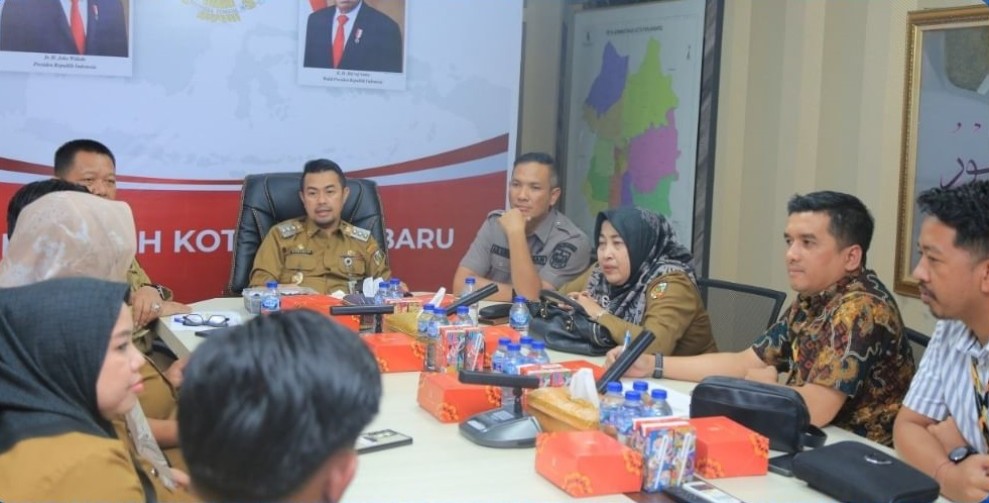 Kepala BPKAD Pekanbaru Dampingi Pj Walikota dalam Pertemuan dengan PT ASSA