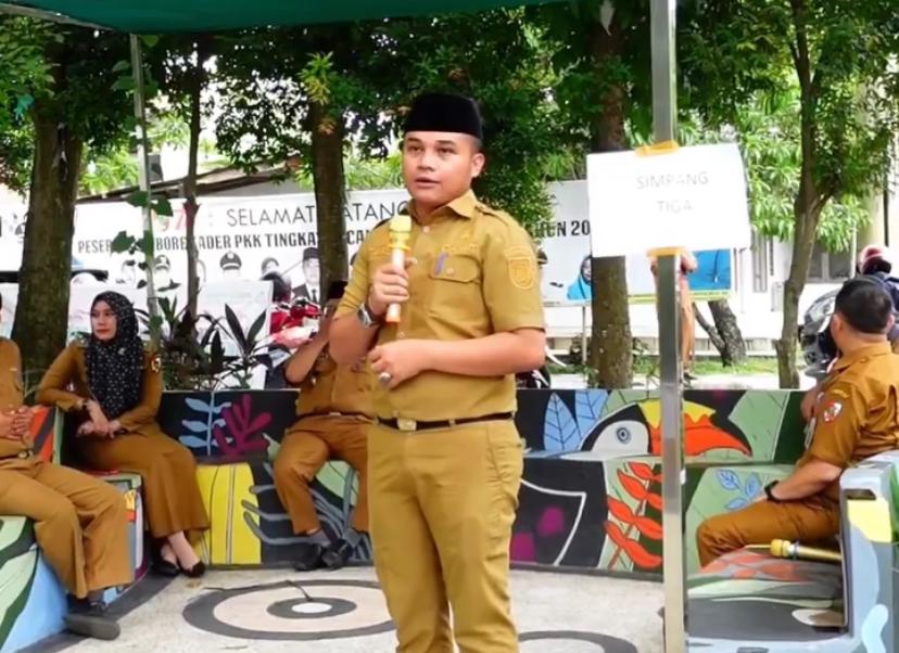 Kecamatan Bukit Raya Menggelar Makan Bersama untuk Memperkuat Silaturahmi Antar ASN dan THL