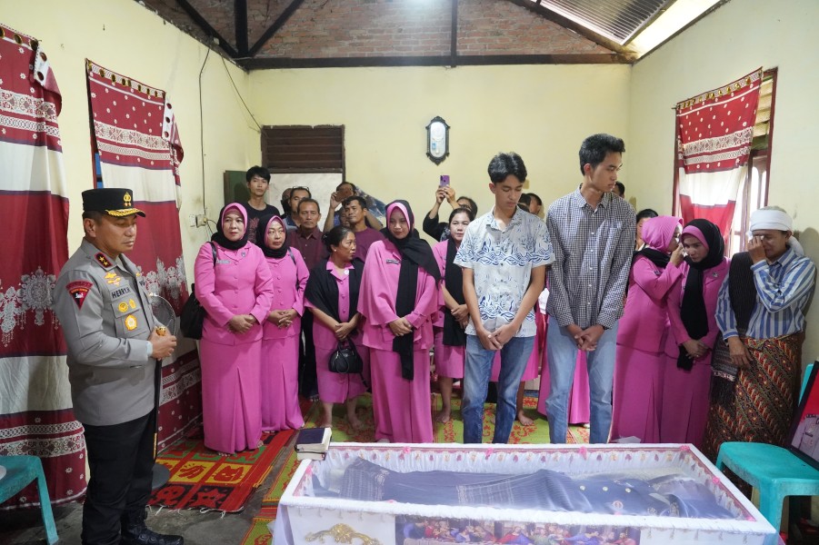 Ipda Donald Gugur Saat Tugas, Kapolda Riau: Beliau Bhayangkara Sejati